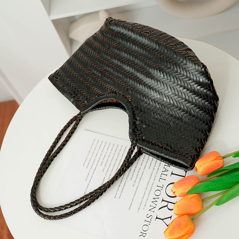 Women's Hand-woven First Layer Cowhide Seaside Vacation Large Handbags