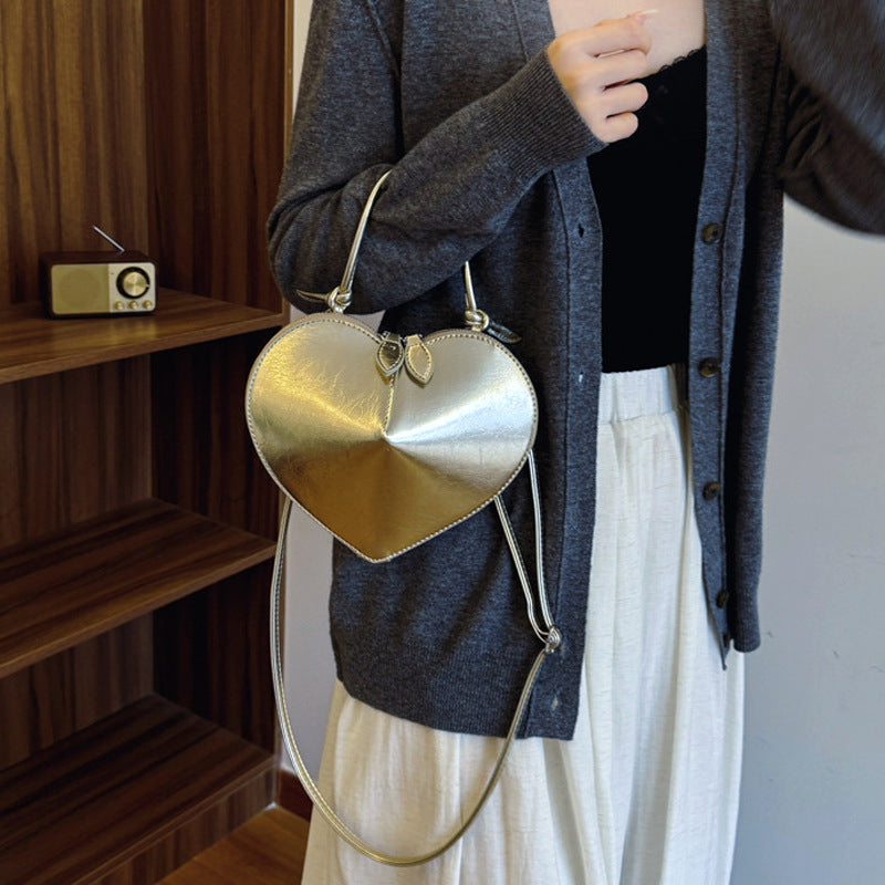 Women's Heart-shaped Special Interest Light Luxury Fashion Advanced Texture Large Capacity Handbags