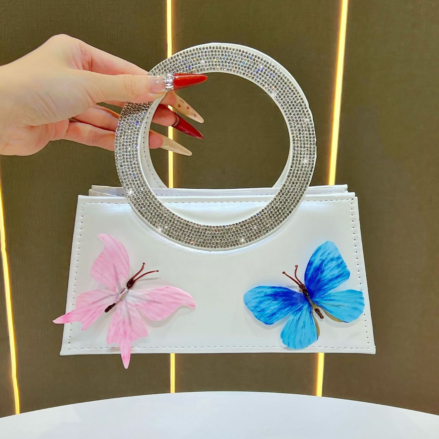 Niche Butterfly Fashionable High-grade Light Luxury Dinner Bag