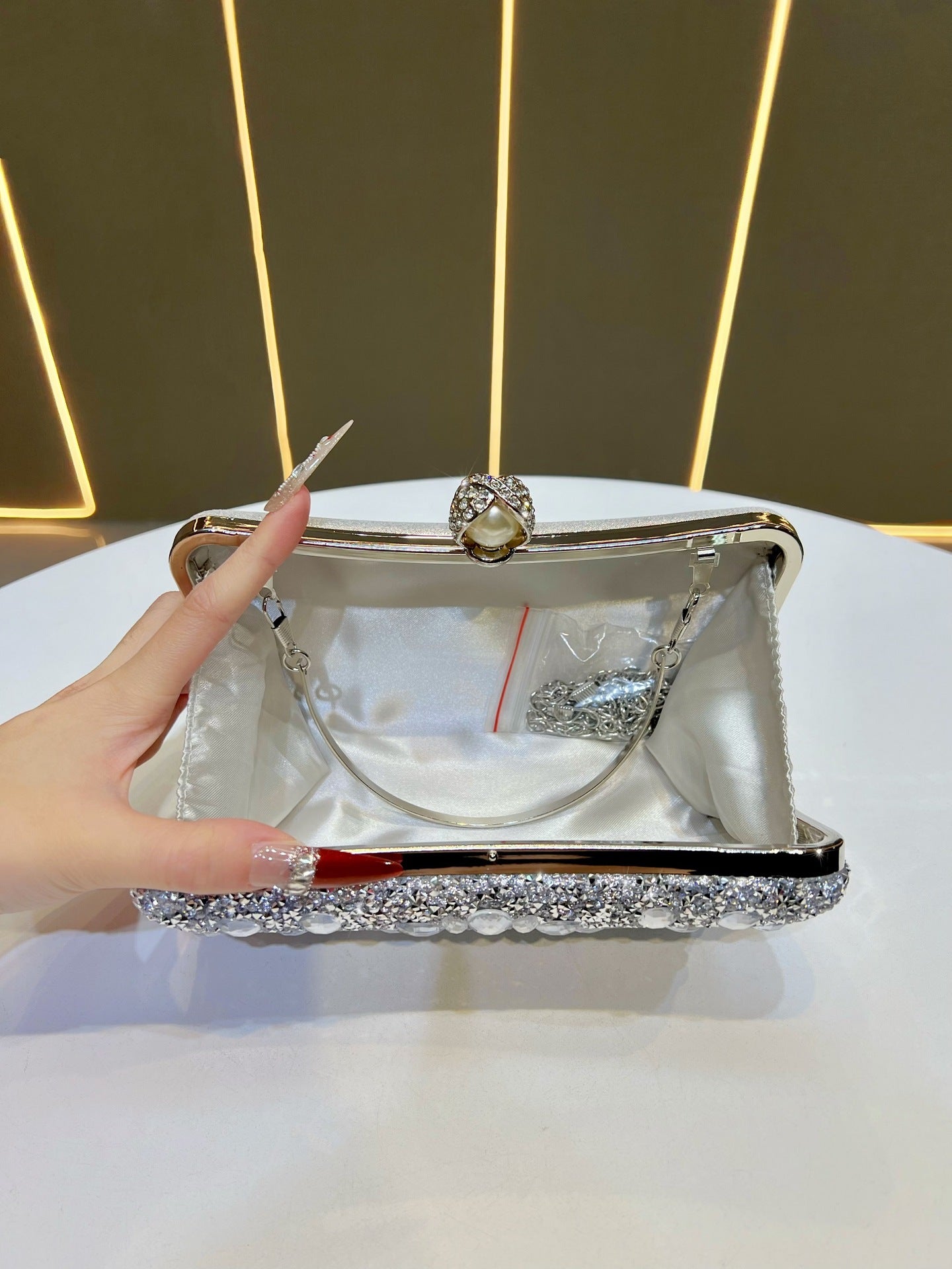 Women's High-grade Fashion Clutch Light Luxury Rhinestone Dinner Bag