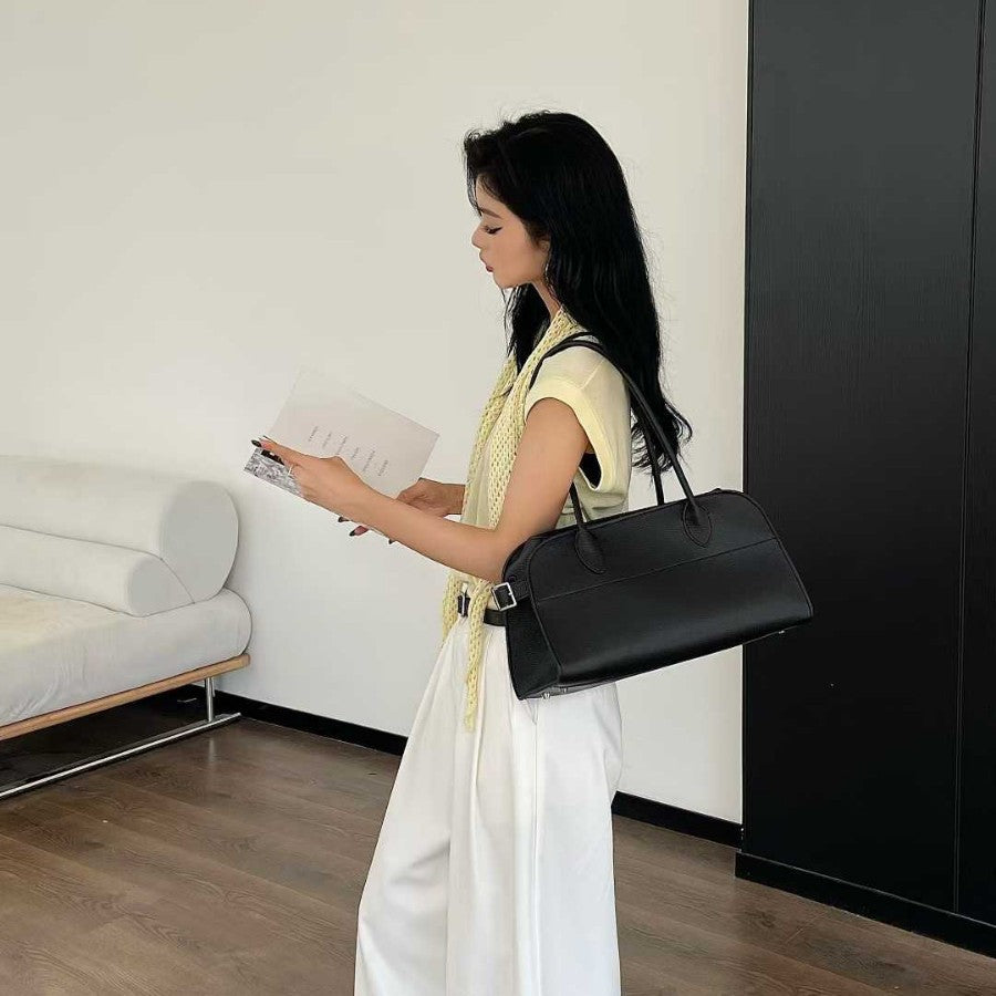 White Lily Leather Large Capacity Commuter Women's Messenger Bag