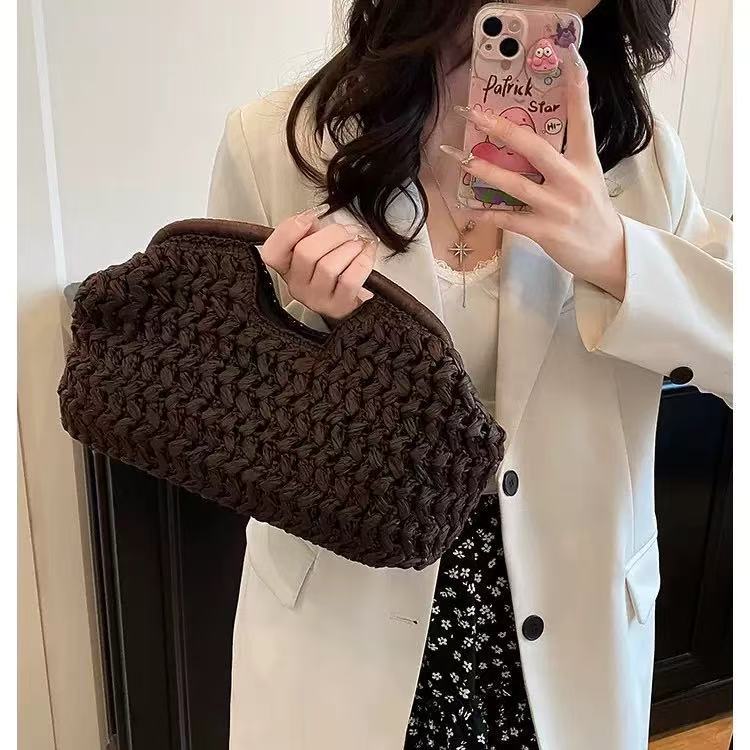 Women's Creative Stylish Artistic Beach Straw Women's Clutch