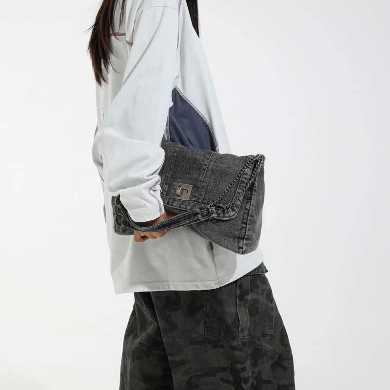 Women's Classic Style Denim Underarm Chain Commuter High Sense Women's Shoulder Bag