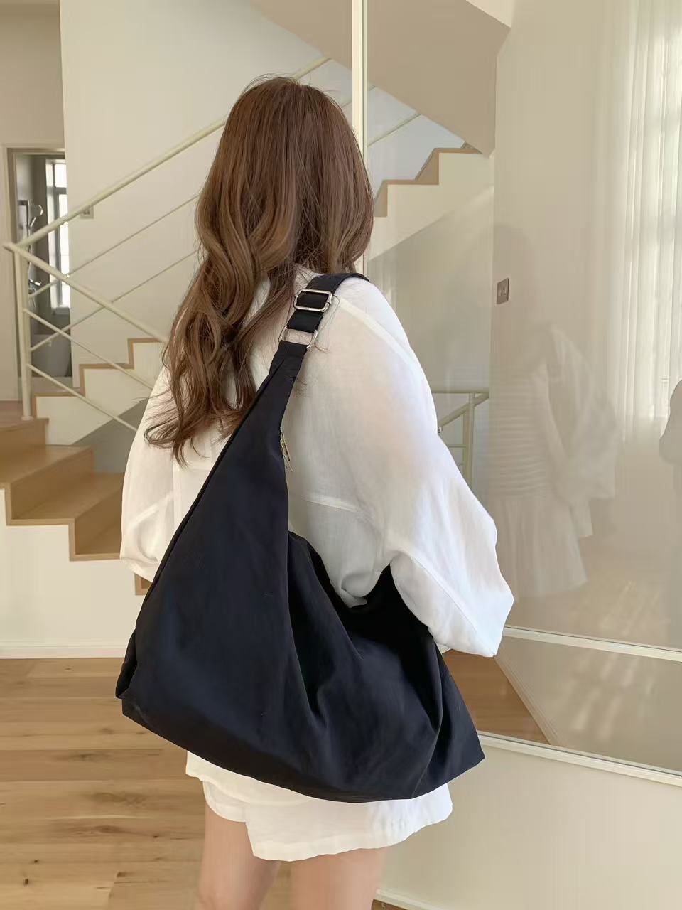 Women's Canvas Fashionable Elegant Large Capacity Underarm Bags