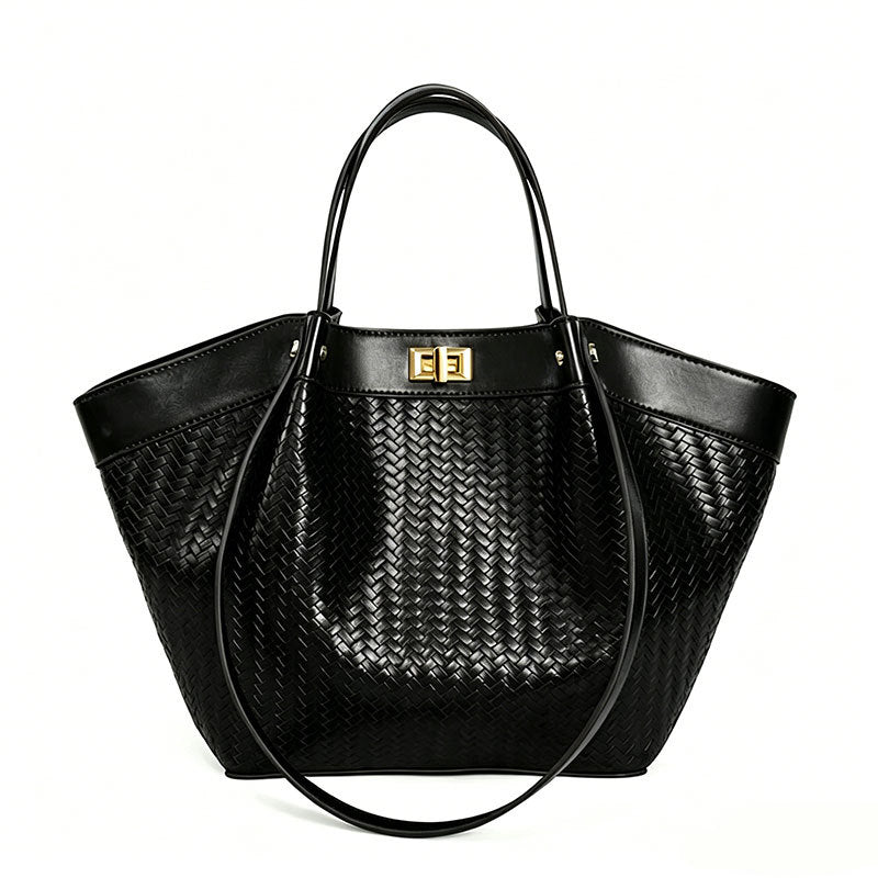 Women's Spring French Minority High-grade Loose Holiday Shoulder Bags