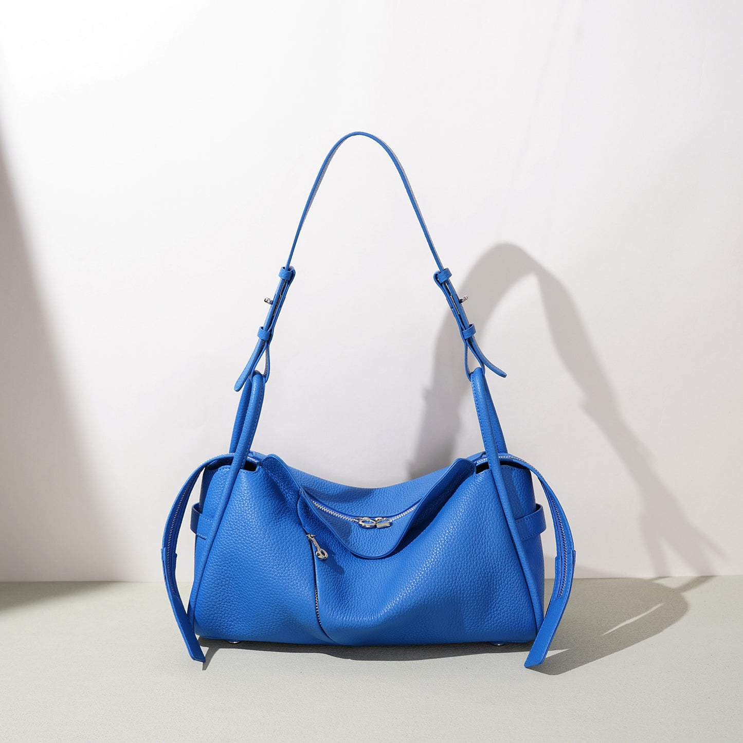 Style Top Layer Cowhide Leather Pillow Advanced Bags