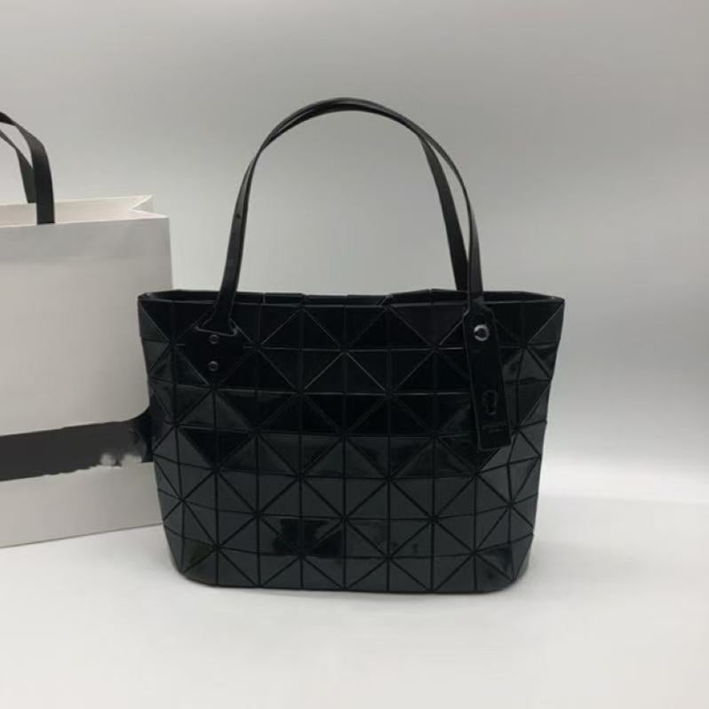 Women's Spring Rock Geometric Rhombus Fashion Large Capacity Frosted Women's Shoulder Bag
