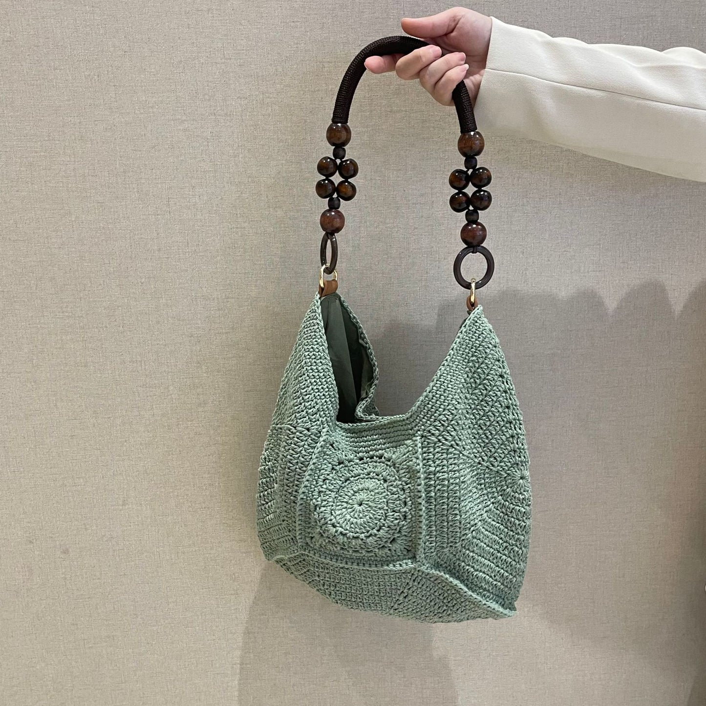 Hand-woven Large Capacity Commuter Idle Style Women's Shoulder Bag