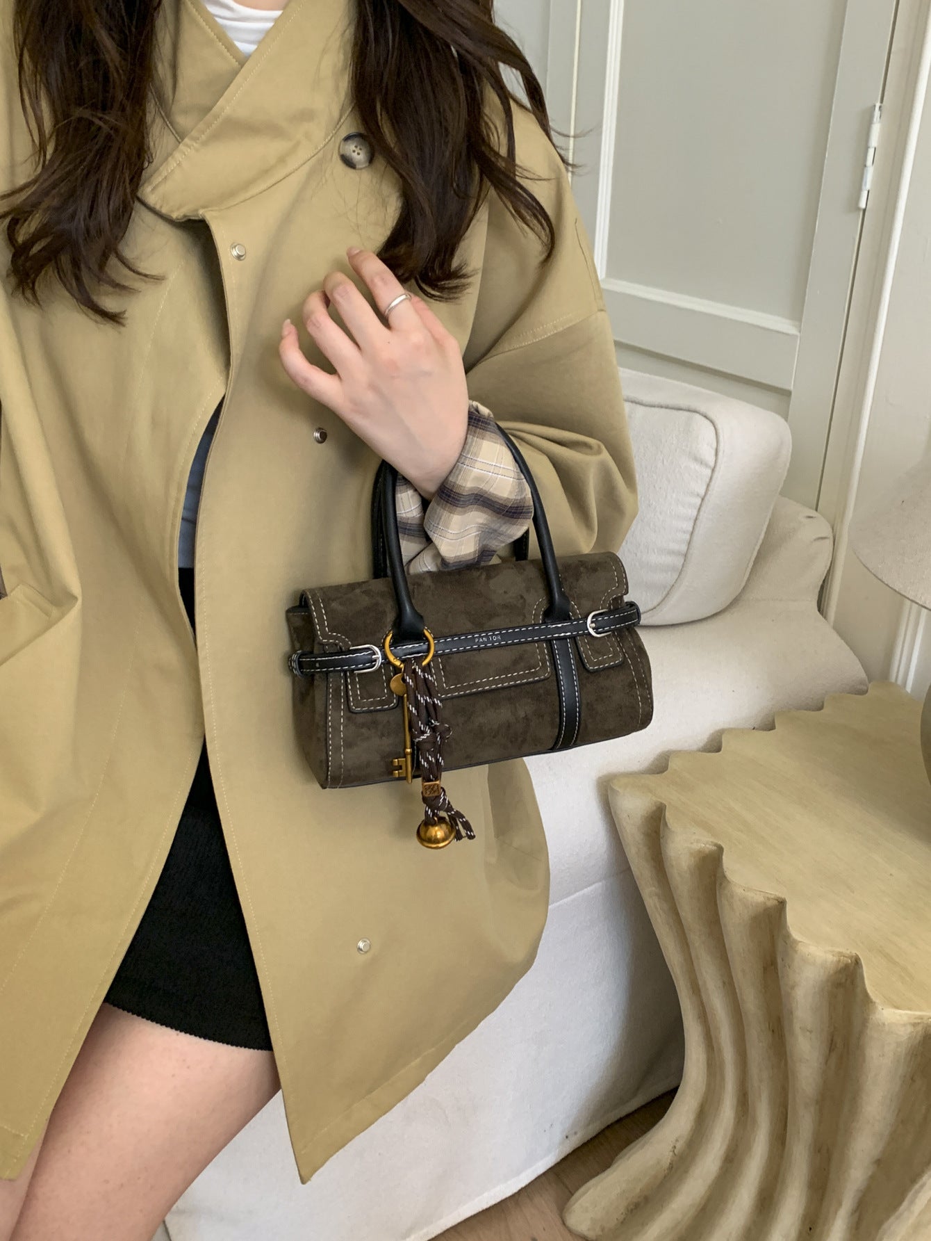 Women's Retro Frosted Autumn Design Advanced Suede Women's Messenger Bag