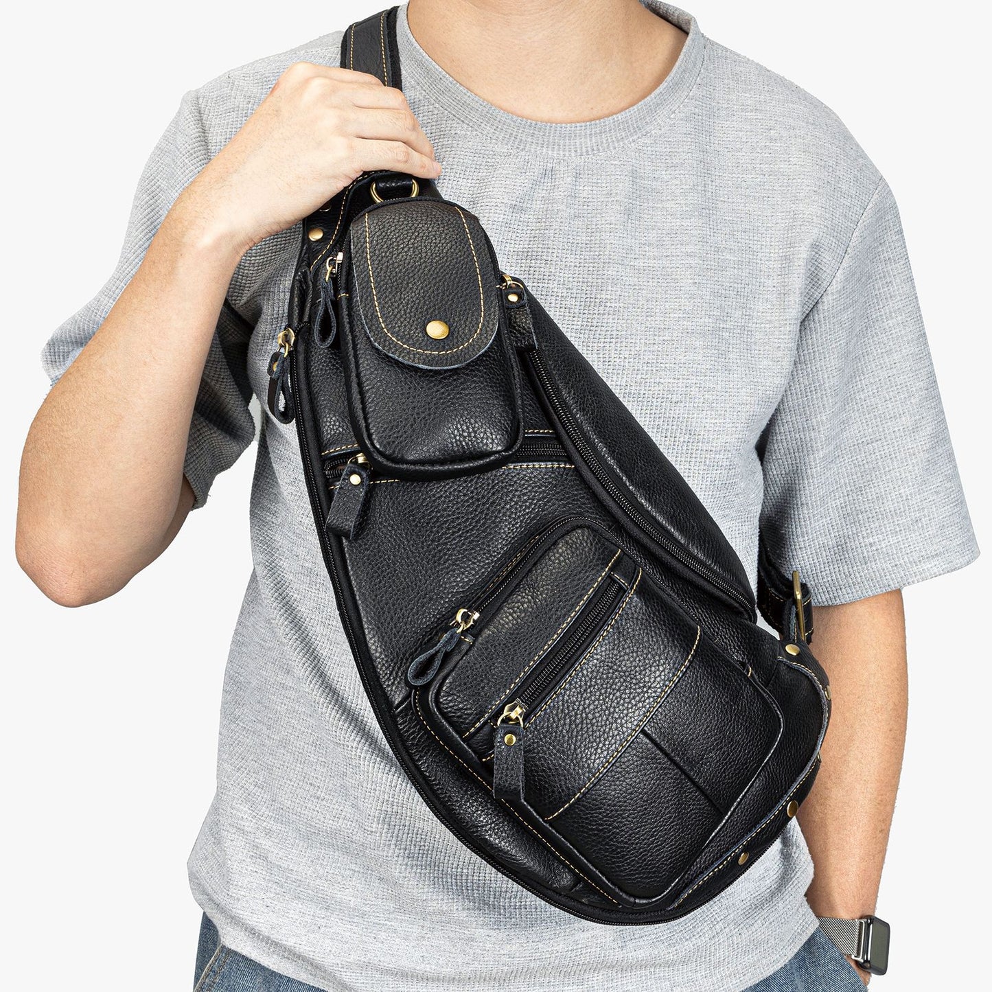 Men's Fashion Leather High-grade Retro Handmade Large Capacity Men's Chest Bag