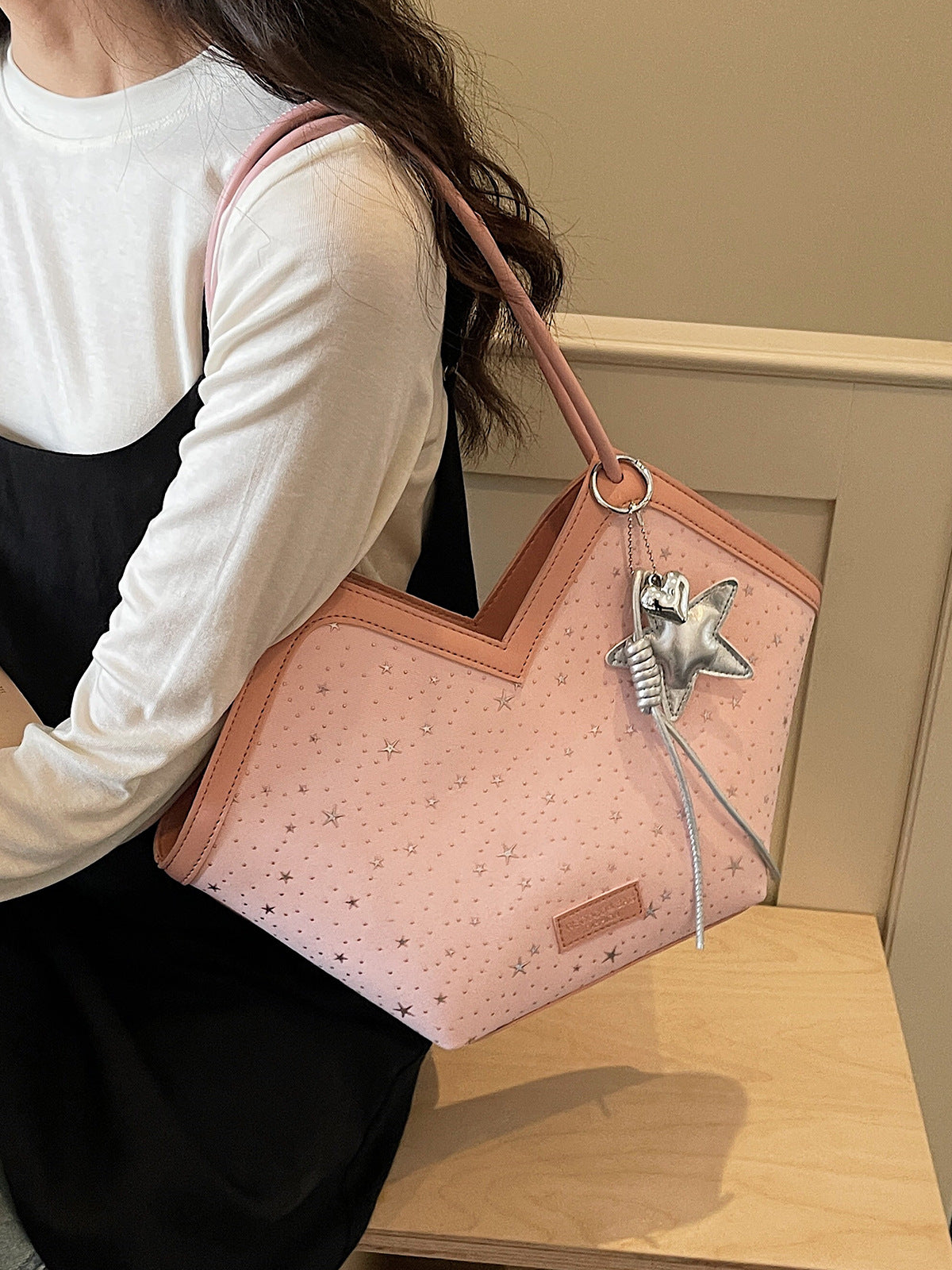Women's Large Capacity Fashion Commuter For College Tote Bag