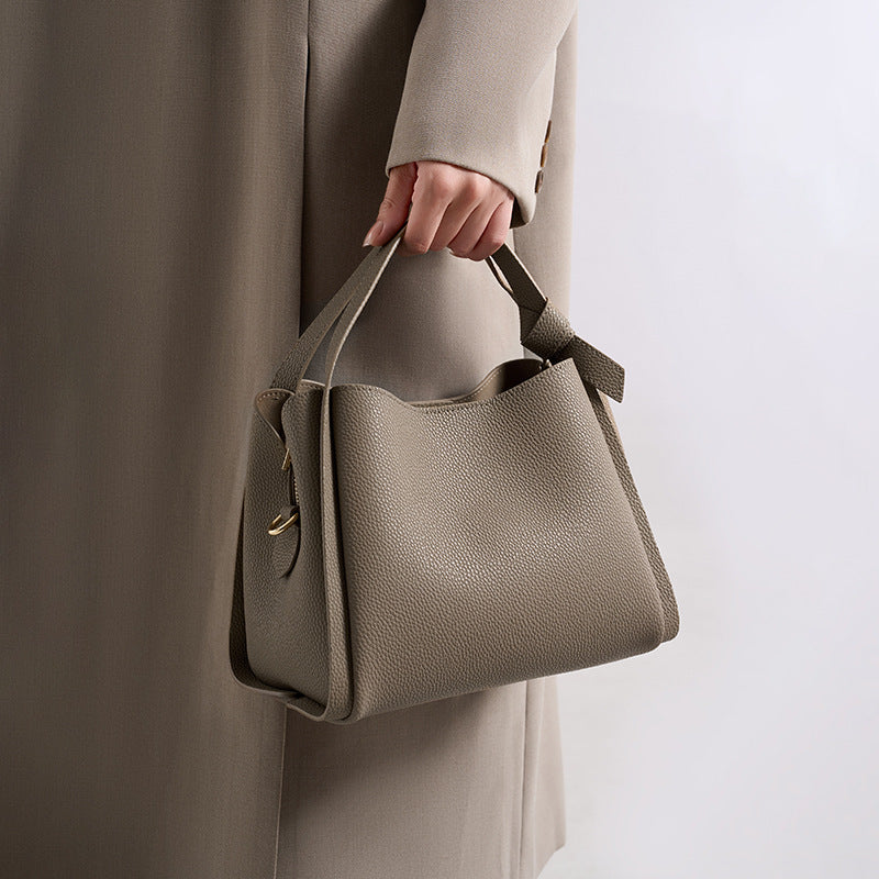 Women's Super Popular Summer Texture Large Capacity Portable Elegant Bags