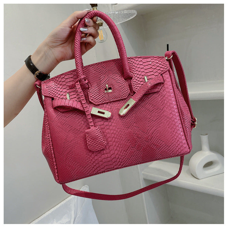 Women's Affordable Luxury Fashion High-grade Underarm Large Capacity Women's Shoulder Bag