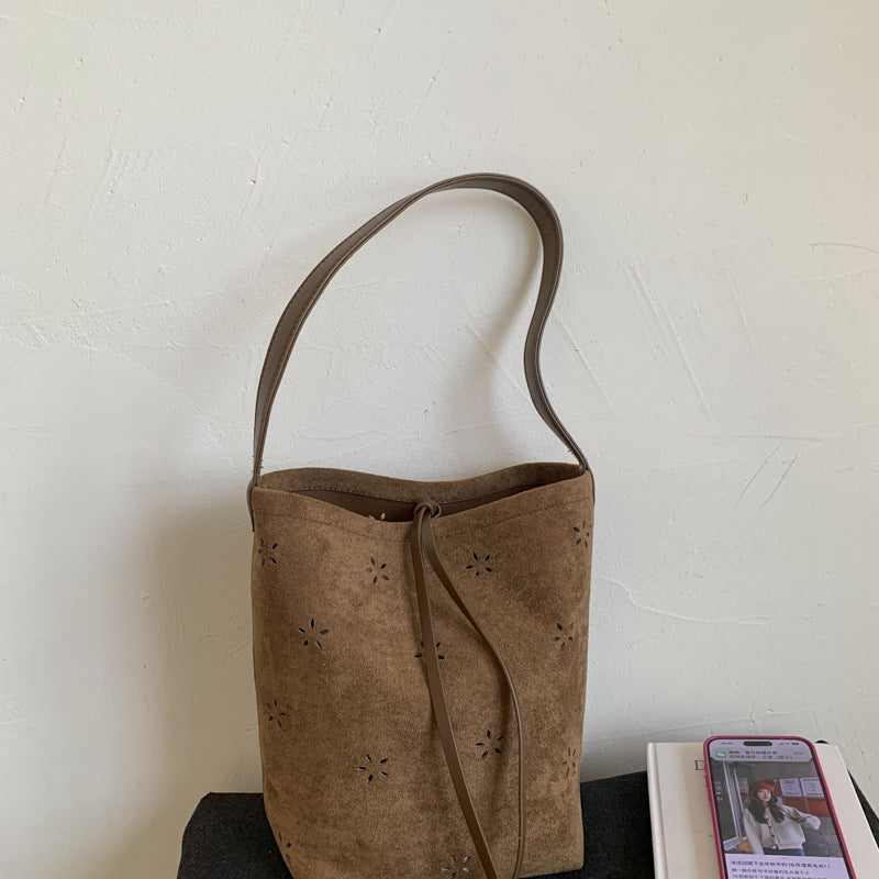 Women's Korean Style Carved Hollow Niche Retro Easy Matching Women's Handbag