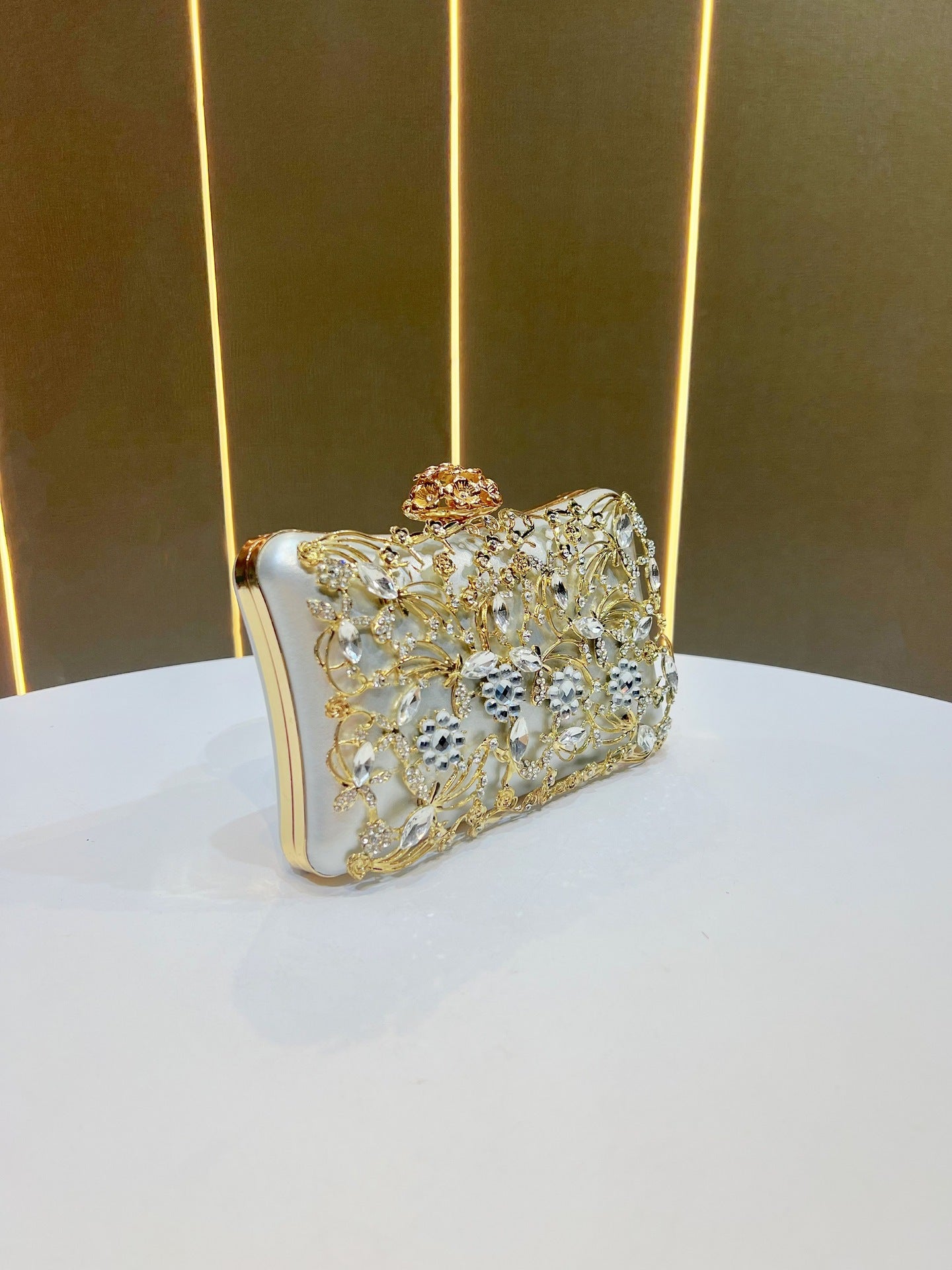 Women's Light Luxury Super Shiny Bridal Party Clutch Bags