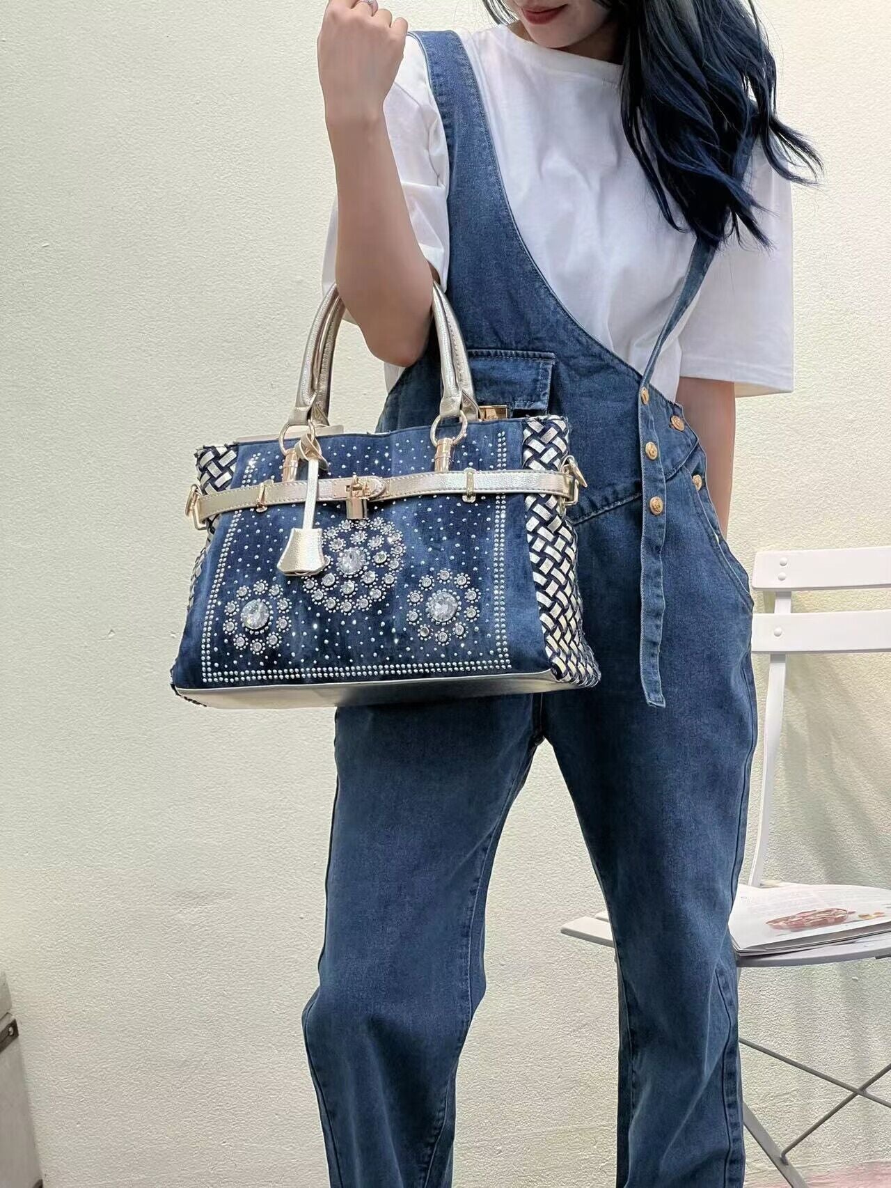 Women's Rivet Jean Portable Trendy Fashion Joker Women's Handbag