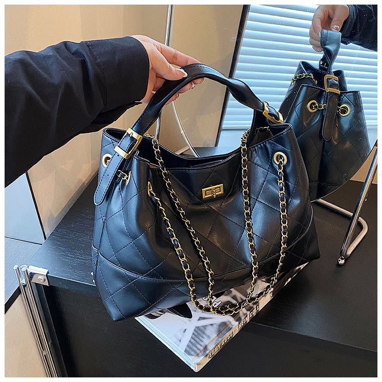 Color Hand-held Female Niche Rhombus Chain Large Capacity Tote Bag