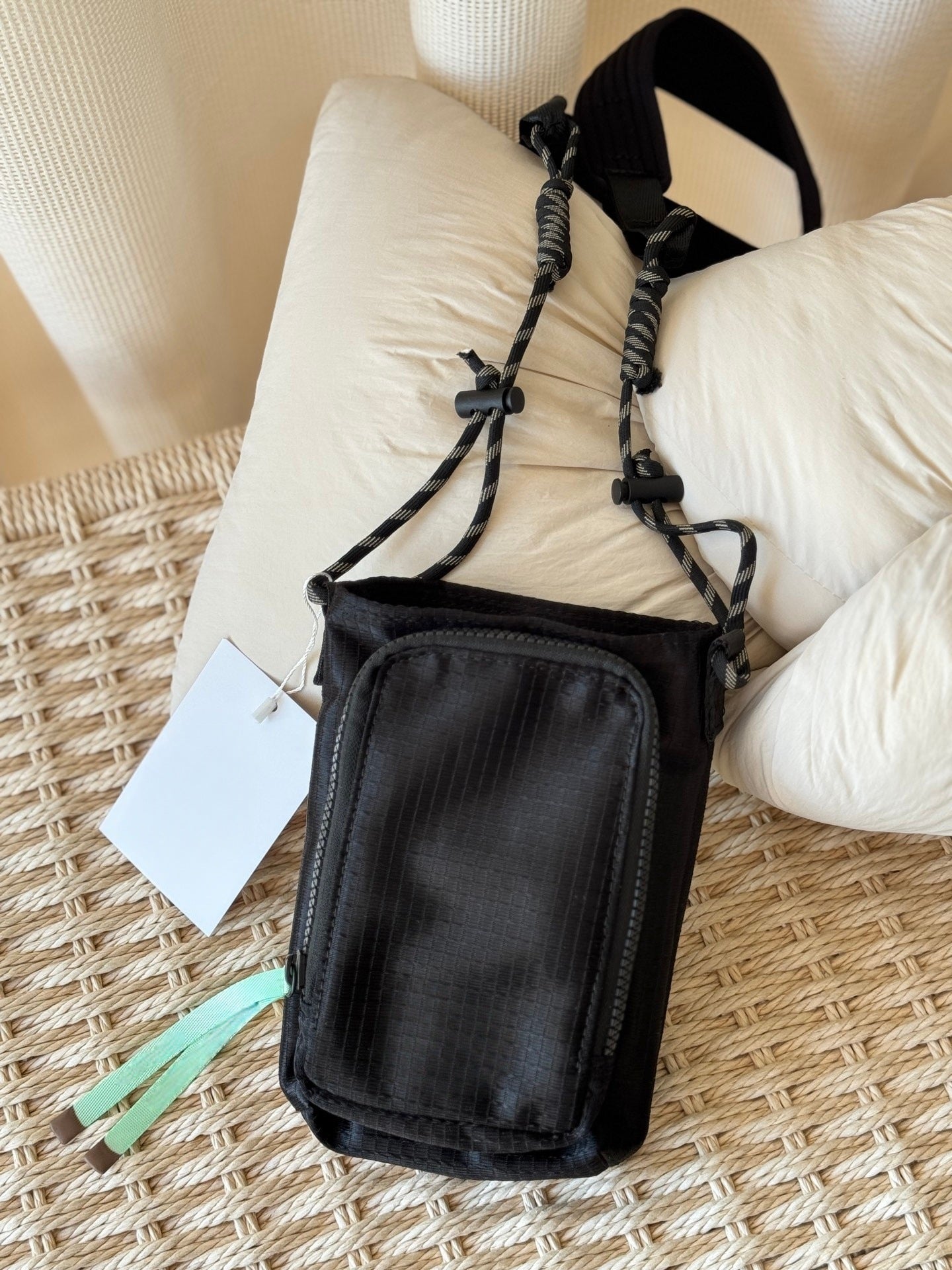 Portable Commuting Fashion Water Bottle Mori Women's Messenger Bag