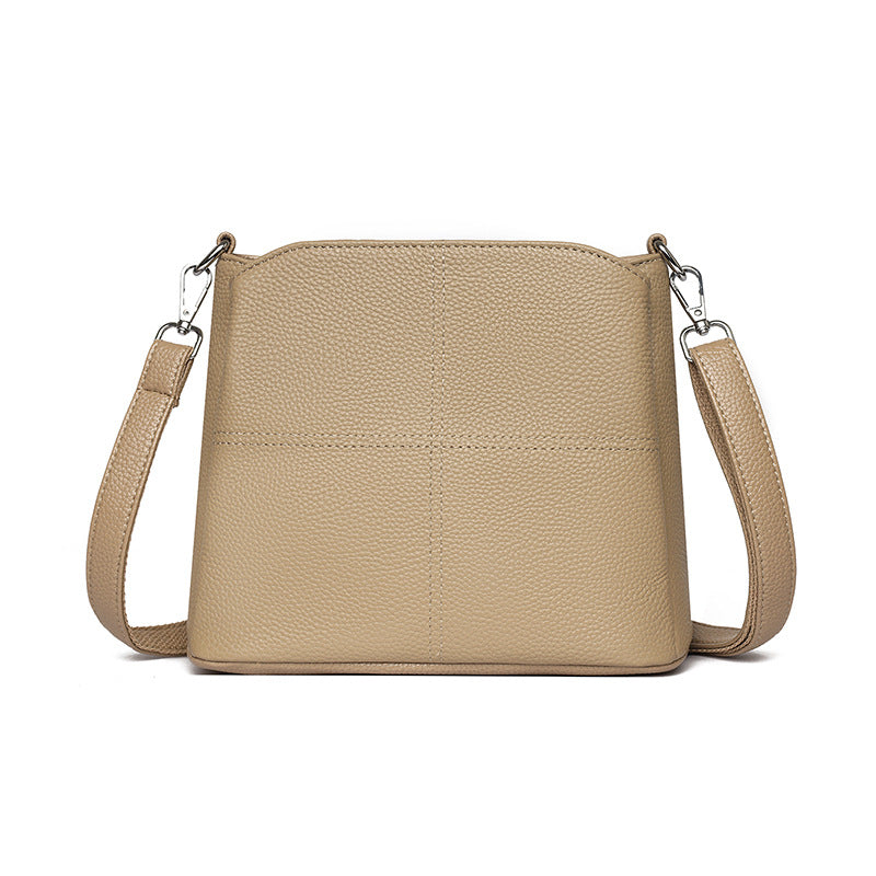 Women's Leather Simple Fashion Lightweight Top Layer Women's Messenger Bag