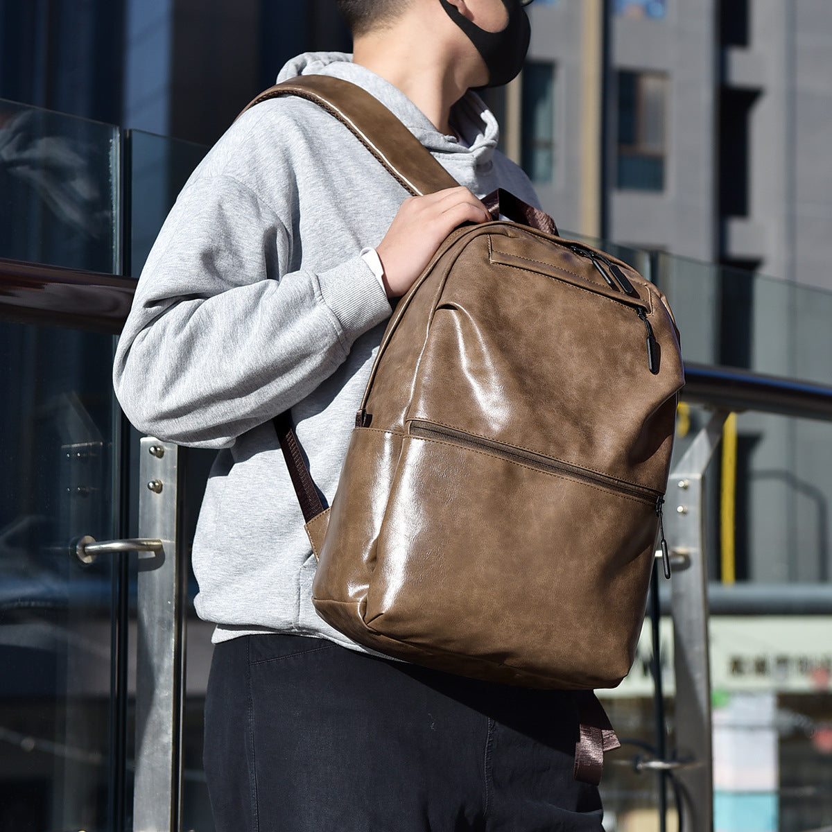 Men's High-grade Large Capacity Trendy Retro Waterproof Backpacks