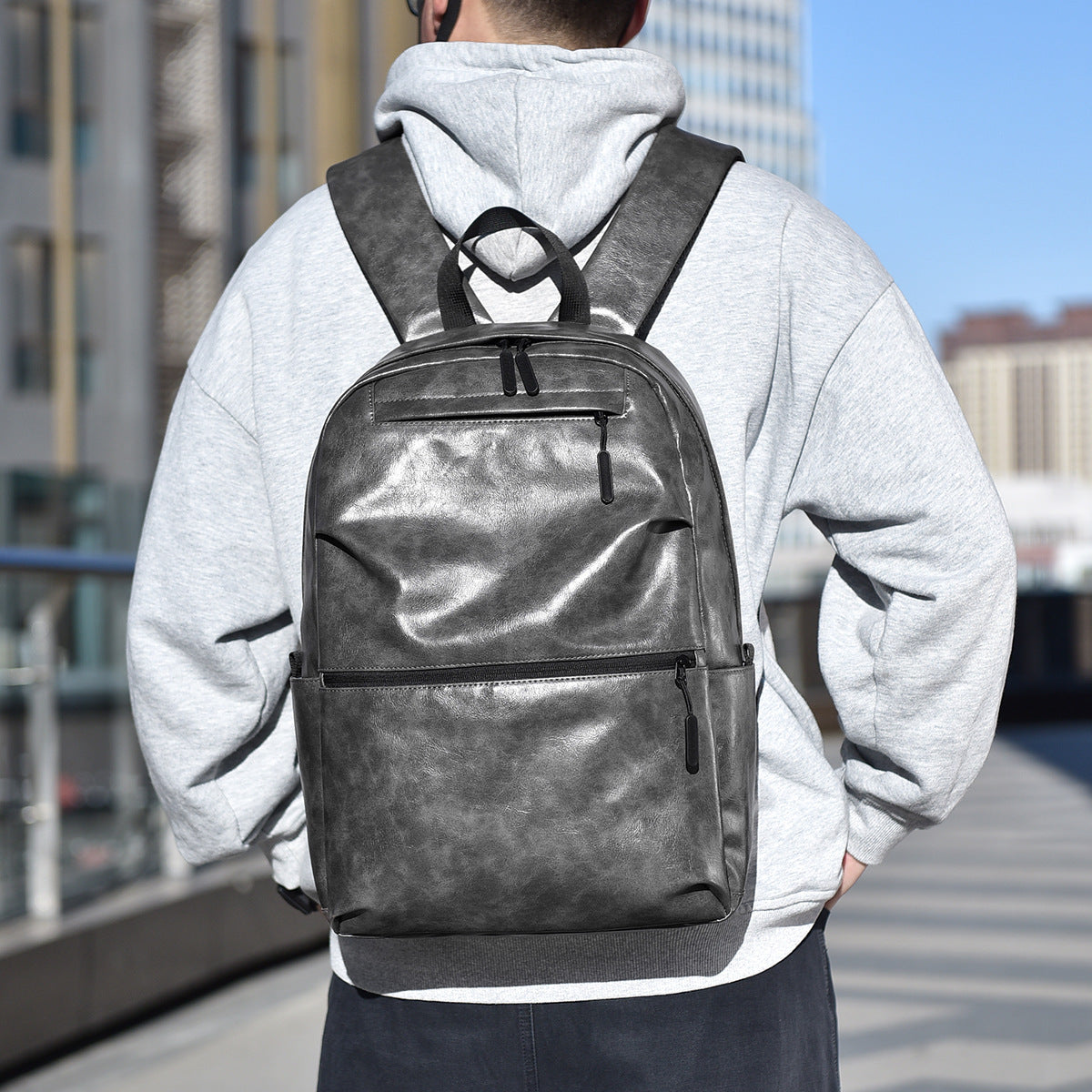Men's High-grade Large Capacity Trendy Retro Waterproof Backpacks