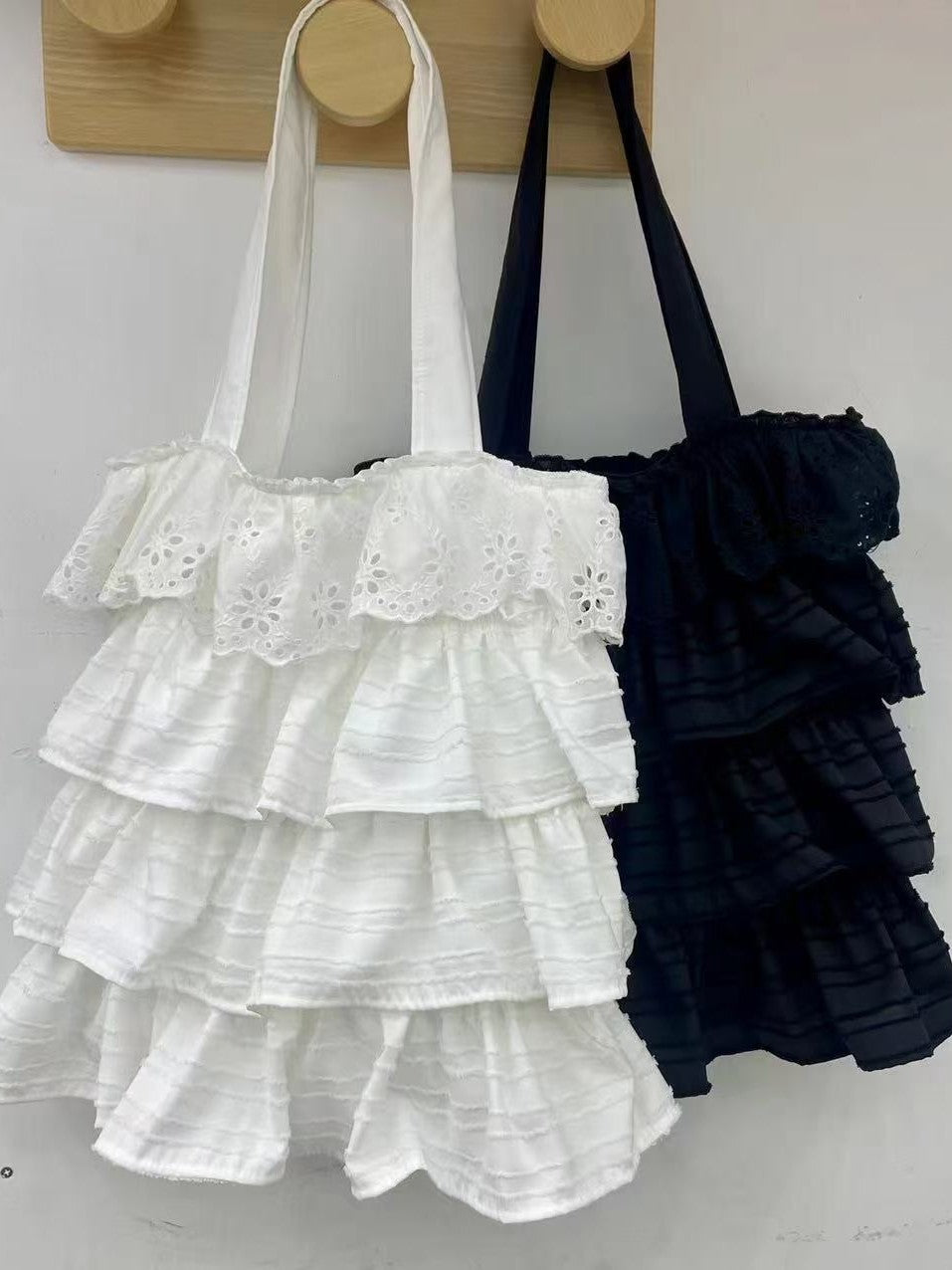 Simple Skirt Shape Hollow Lace Layered Canvas Large Shoulder Bags