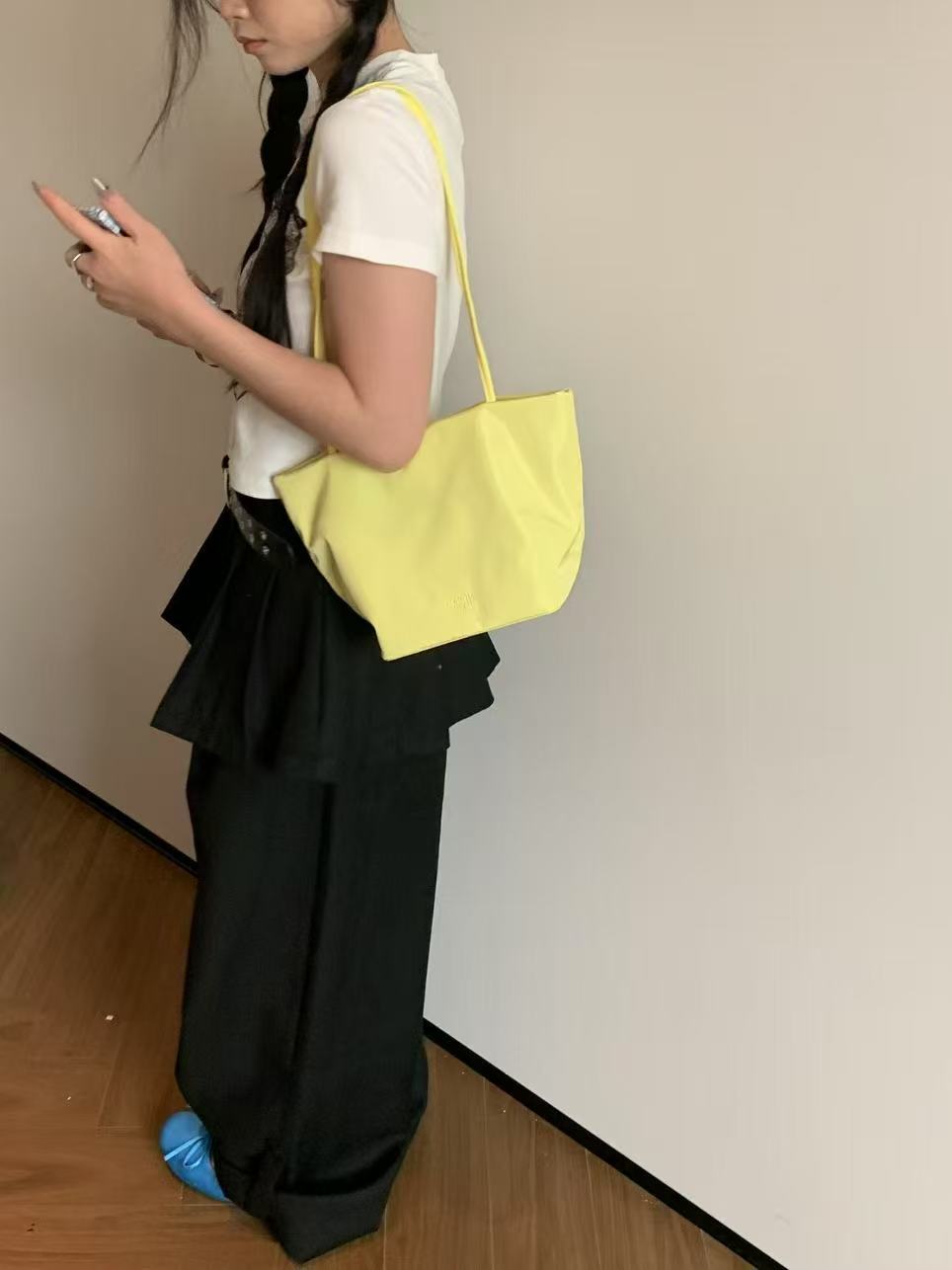 Women's Korean Nylon Basket Lightweight Commuter Large Capacity Tote Bag