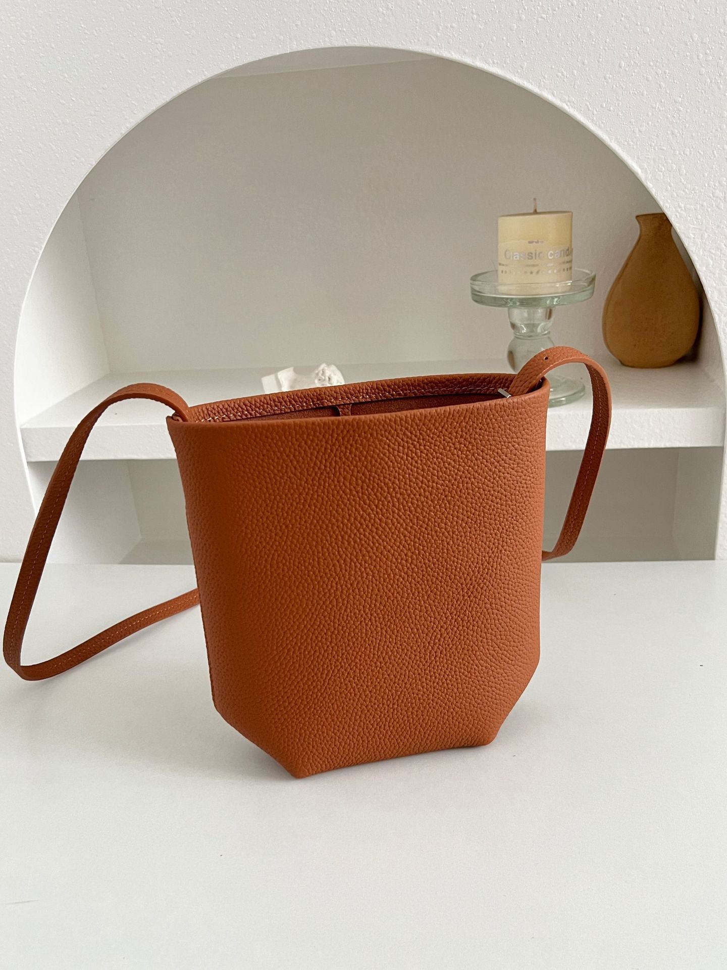 First Layer Cowhide Commuter Mini Minimalist Single Women's Messenger Bag