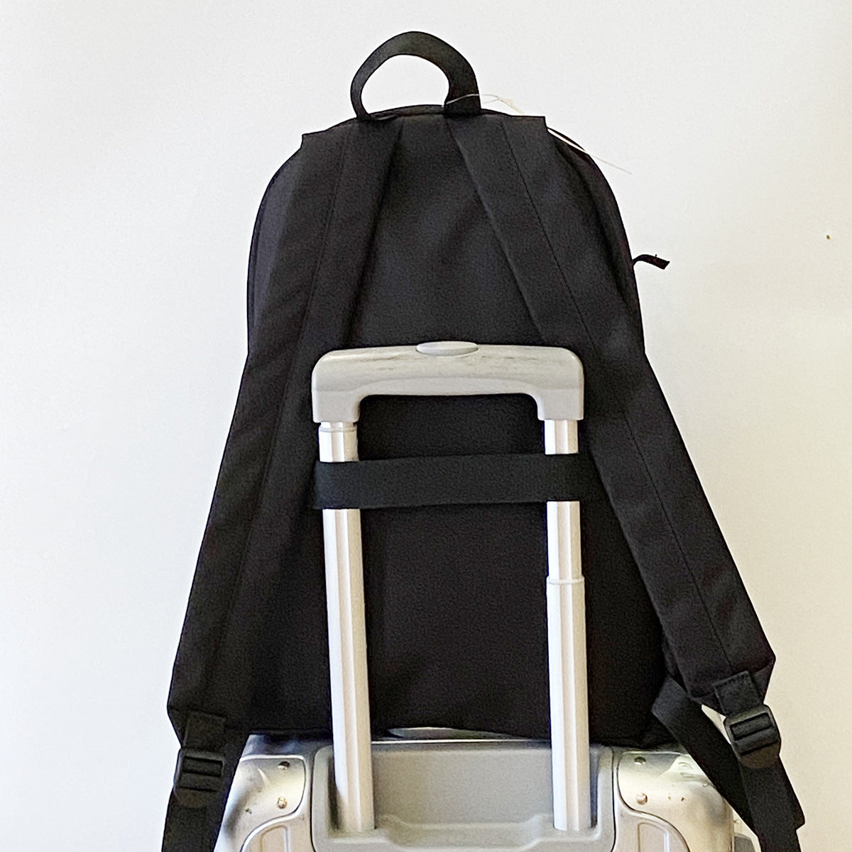 Men's Style Solid Color Simple Schoolgirl Large Printing Backpacks