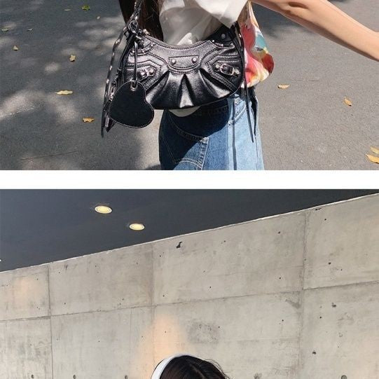 Women's Motorcycle Underarm Rivet Tassel Three-in-one January Tooth Pleated Women's Shoulder Bag