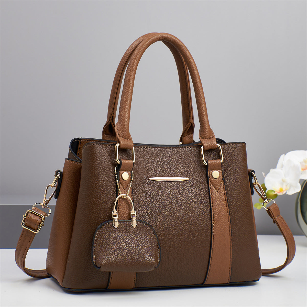Women's Contrast Color Fashion Large Capacity Entry Women's Shoulder Bag