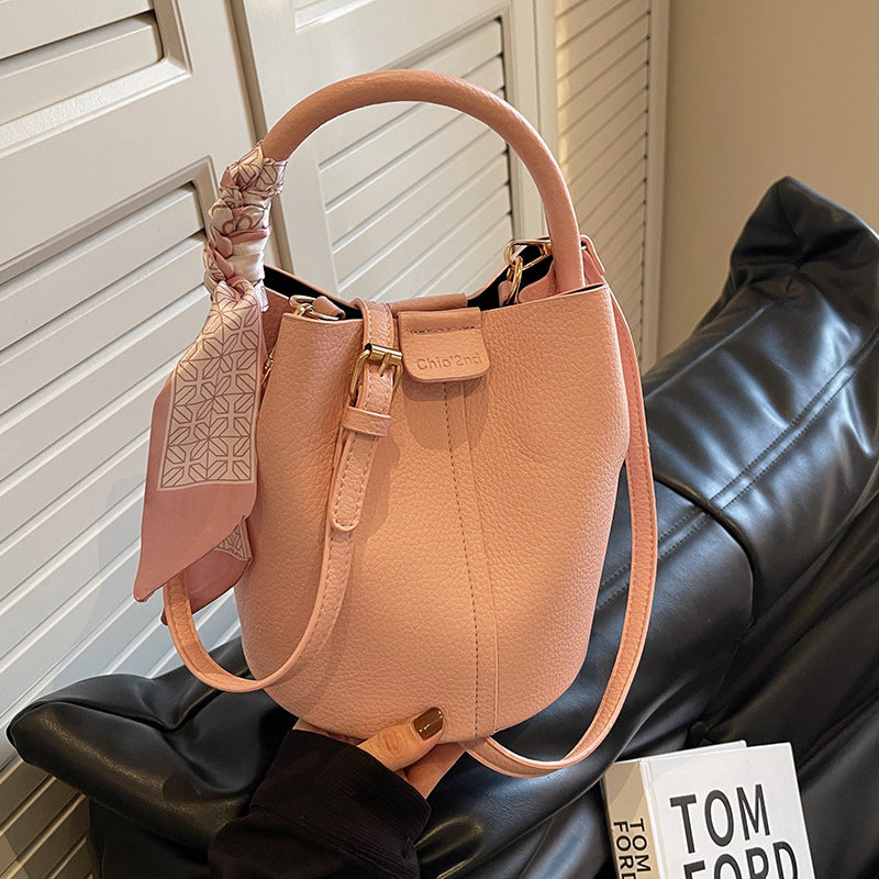 Women's Popular Elegant Portable Spring High-grade Fashionable Women's Handbag