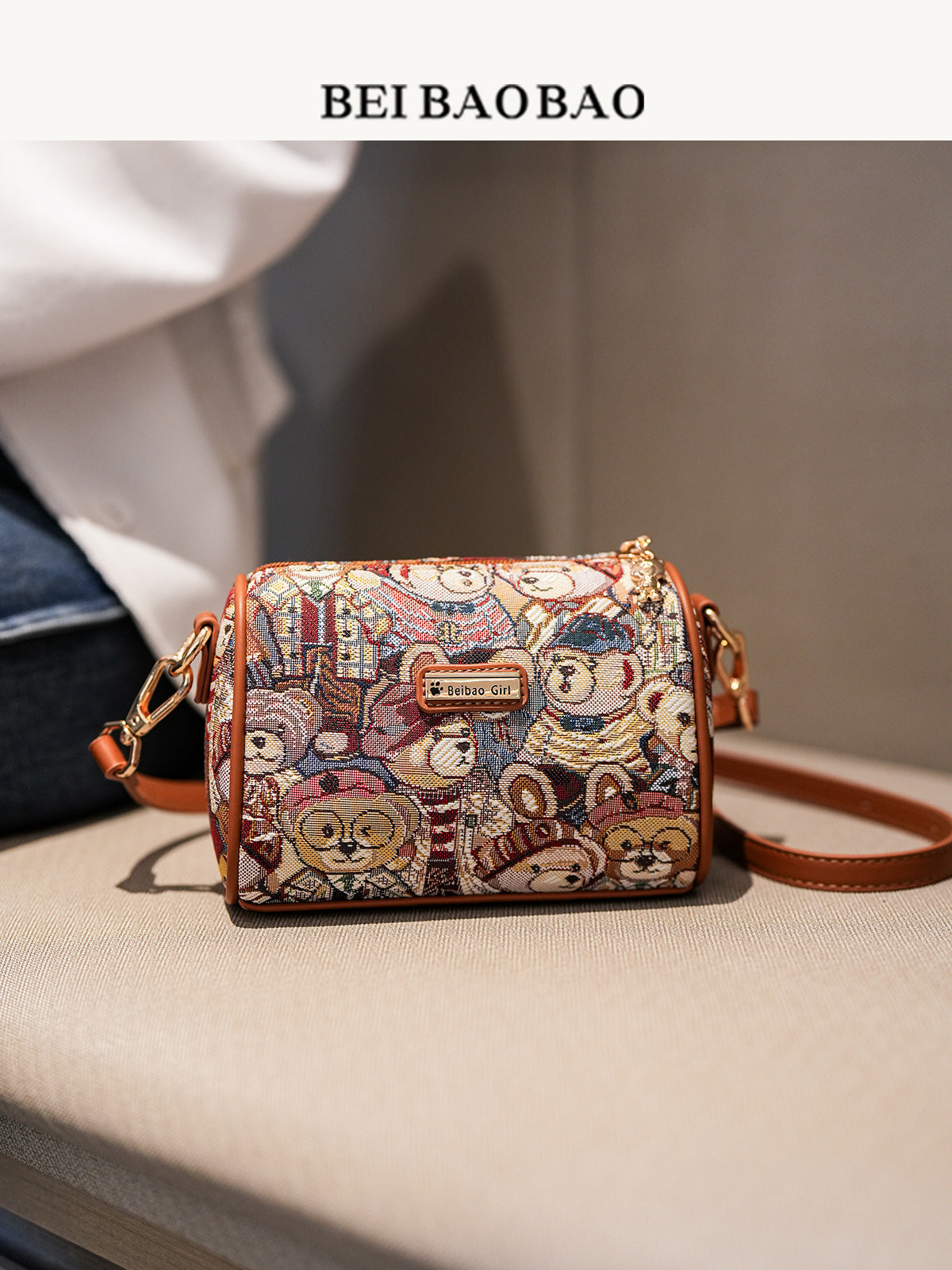 Women's Source Fresh Sweet Victory Bear Simple Women's Messenger Bag