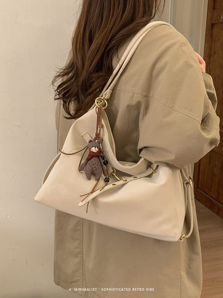 Women's Retro Fashion Spring Large Capacity Commuter Bags