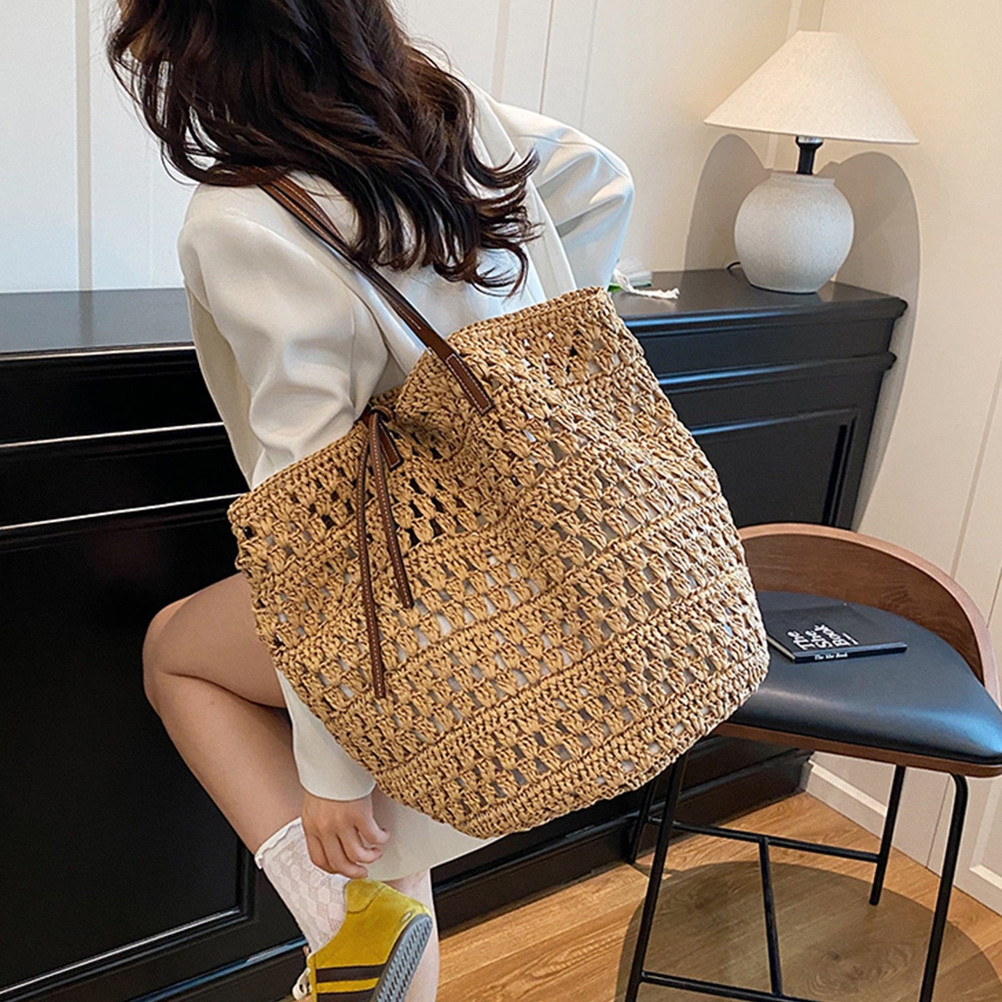 Large Capacity Hollow Woven Straw One Commuter Seaside Women's Shoulder Bag