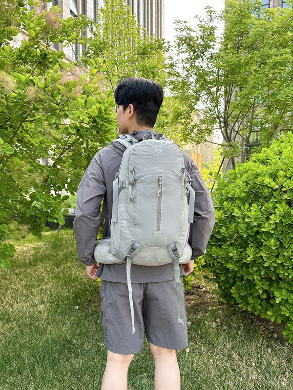 Women's & Men's Large Capacity Waterproof Lightweight Riding Mountain Climbing, Hiking Bag