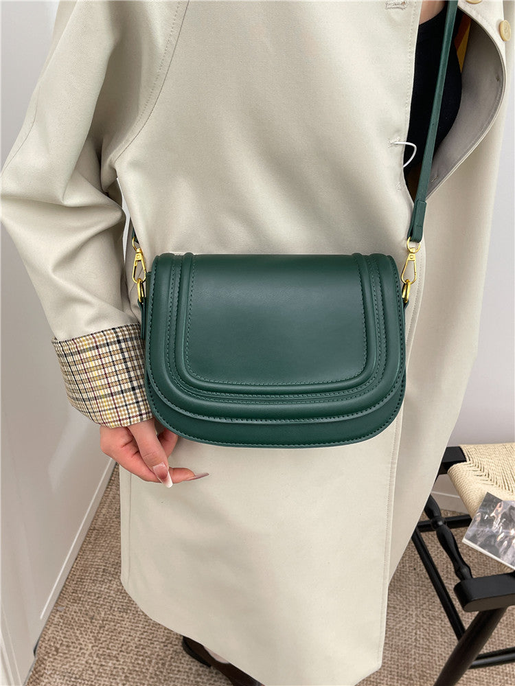 Women's Simple Fashion Flip Saddle Gu Small Square Bags