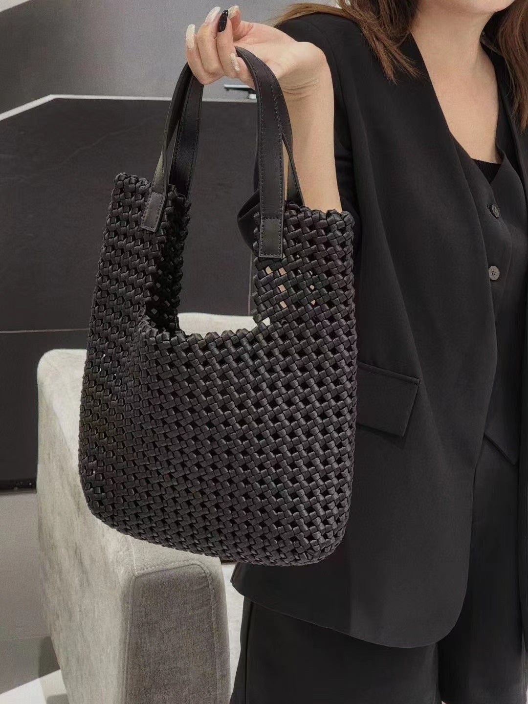 Cowhide Retro Woven Large Capacity Totes Mother Underarm Tote Bag