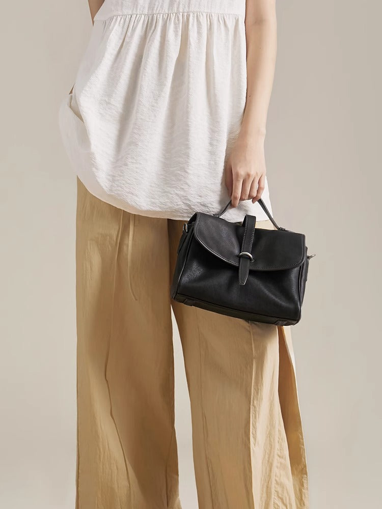 Women's Genuine Leather Retro Large Capacity Commuter Niche Vegetable Bags