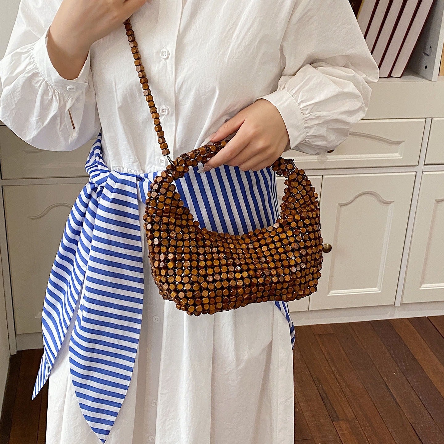 Niche Korean Style Oblique Beaded Design Light Women's Shoulder Bag