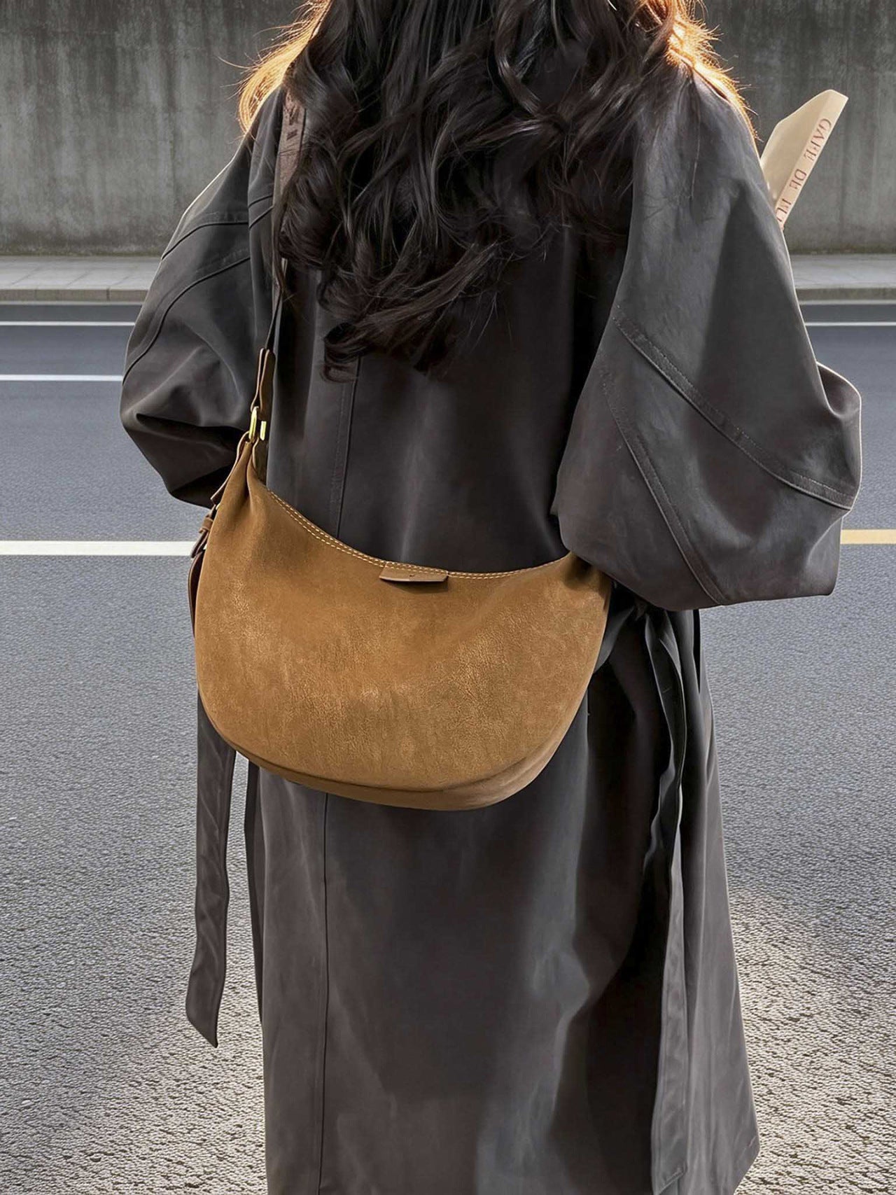 Women's Wide Strap Retro Dumpling Advanced Texture Bags
