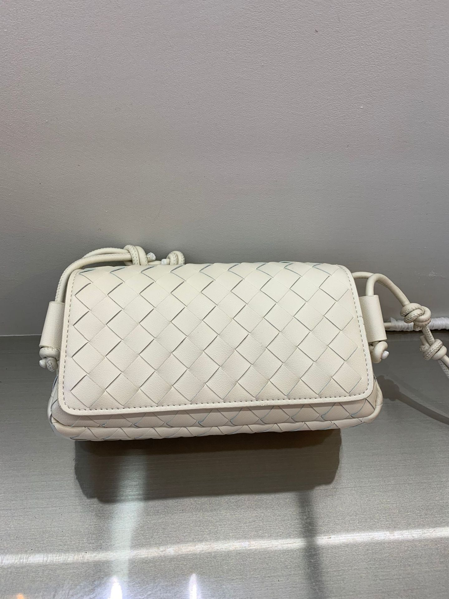 Beautiful Women's Hand-woven Mobile Cowhide Fashion Women's Handbag