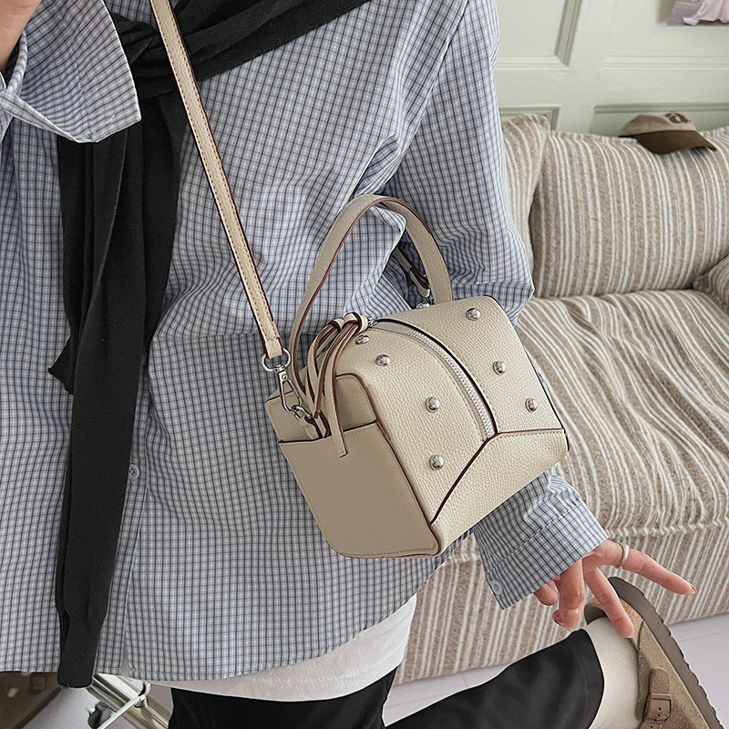 Women's Rivet Boston Korean Commuter Mini Portable Retro Bags