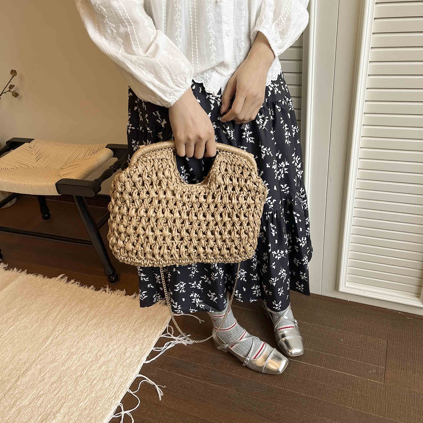Women's Artistic Straw Fashion Woven Vacation Beach Small Square Bag