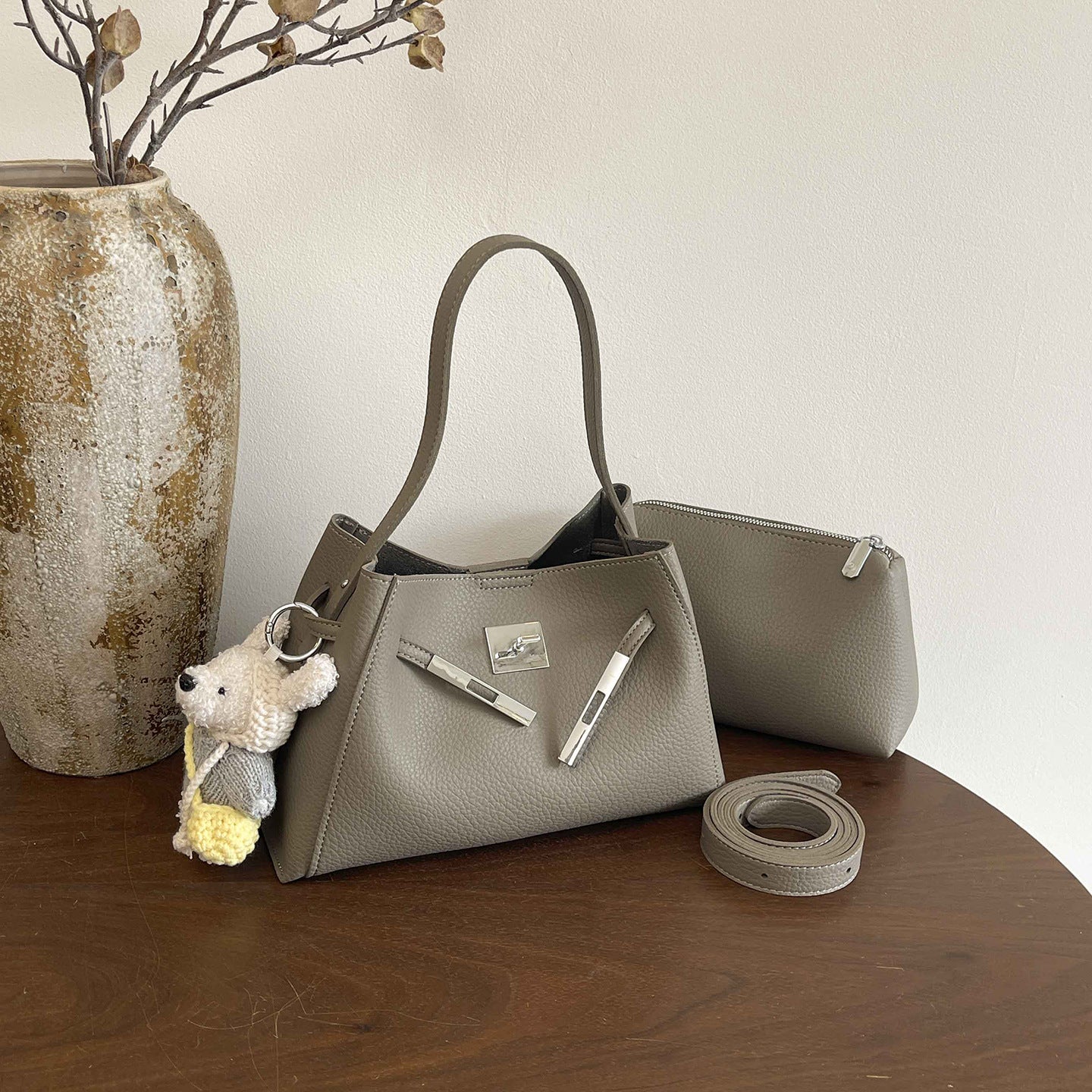 Women's Retro Large Capacity Western Style Women's Shoulder Bag