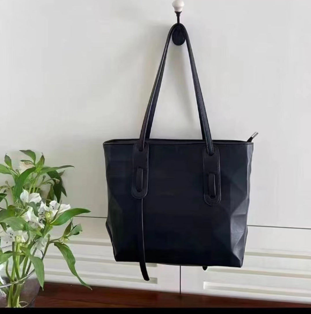 Women's High-grade Rhombic Large Capacity Computer Versatile Fashion White Tote Bag