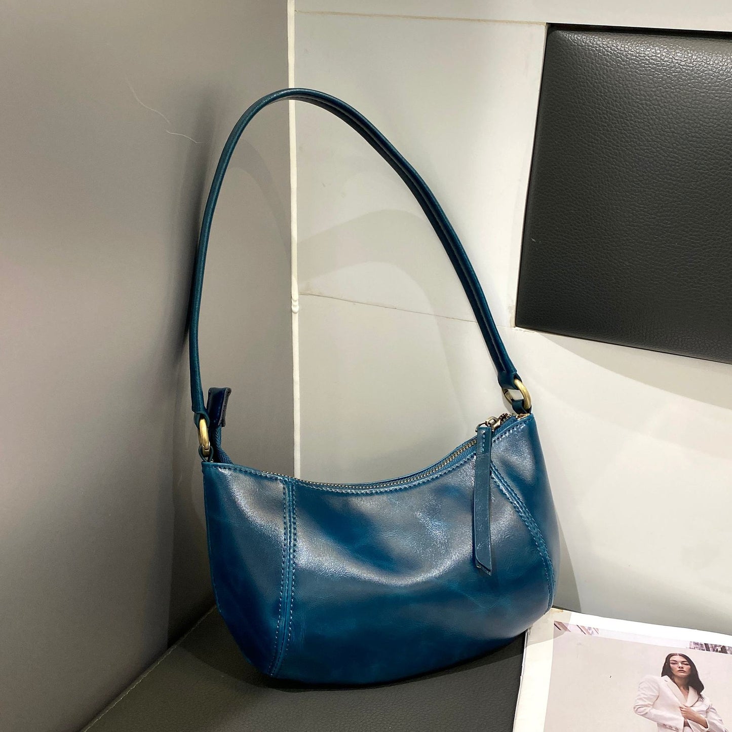 Design Large Capacity Totes Cowhide Commuter Pocket Women's Shoulder Bag