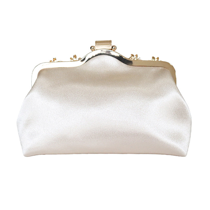 Women's Embroidered Clutch Retro Cheongsam Formal Dress Handbags