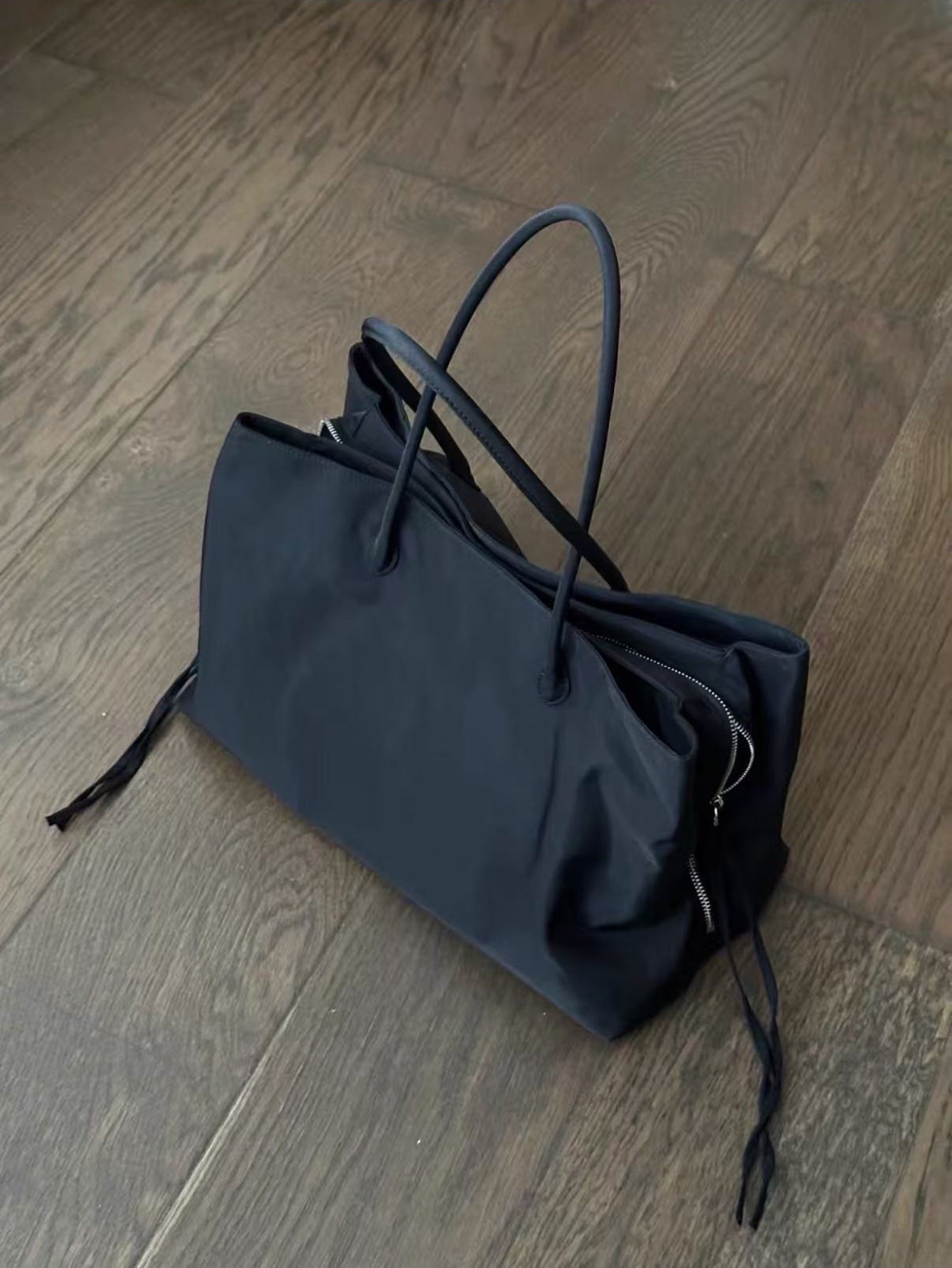 Large Capacity Commuter Korean Style Gray Yellow Contrast Color Tote Bags