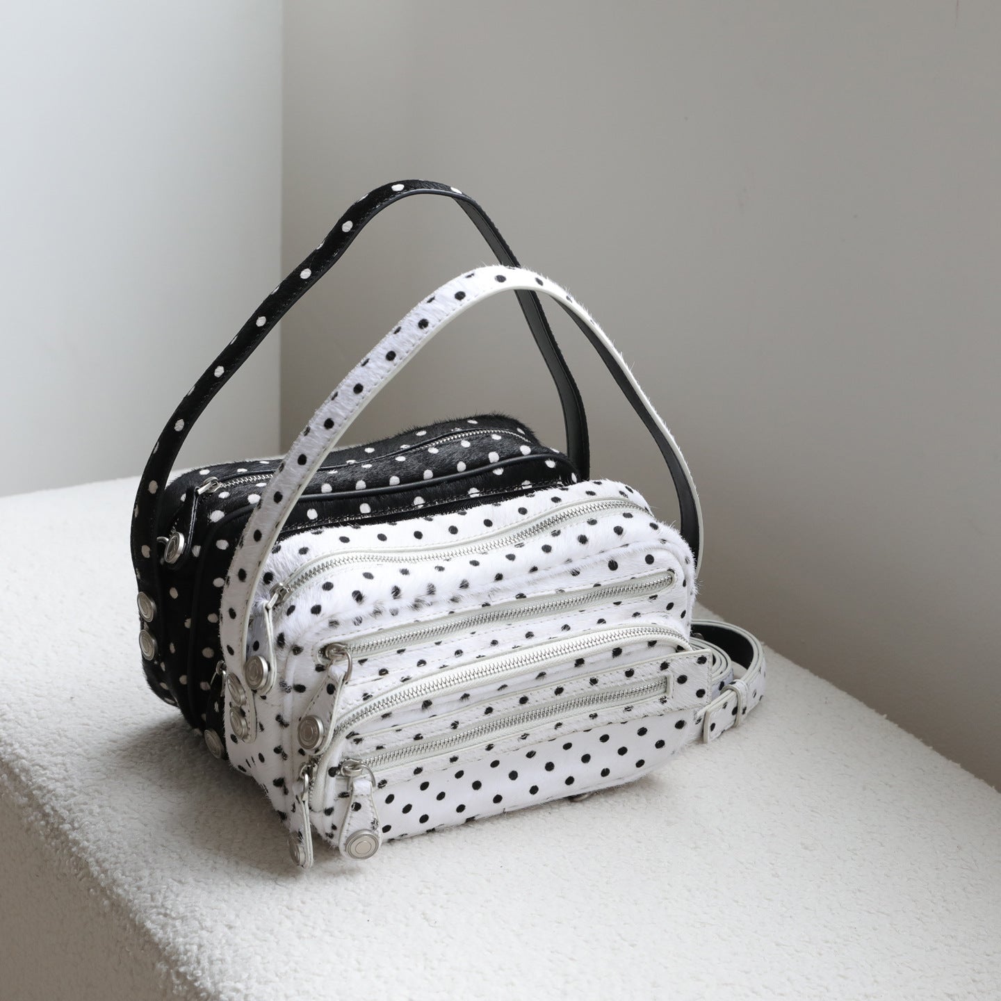 Popular Women's Design Zipper Leather For Small Square Bag